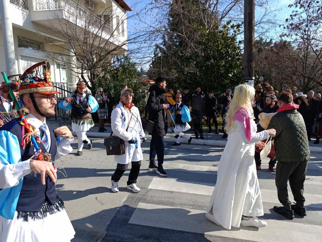 momoeroi 2025 oraiokastro 4